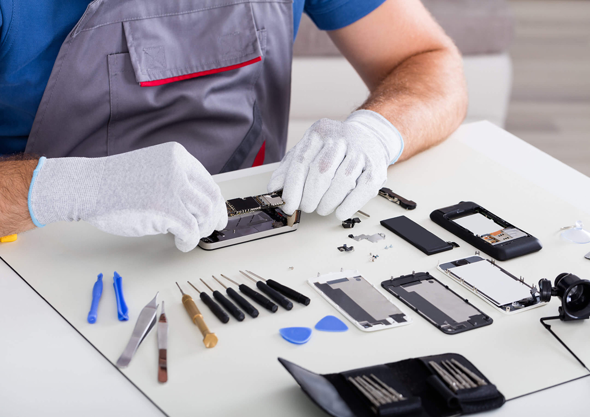 iPhone Screen Repair